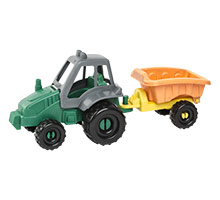 713-Traktor u kutiji